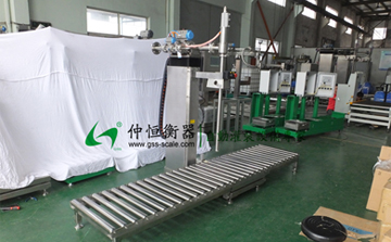 多倫化工在我司購(gòu)買(mǎi)的液體自動(dòng)灌裝機(jī)出廠調(diào)試完成