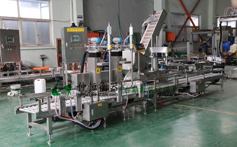 仲恒GAF-30LA液體自動(dòng)灌裝生產(chǎn)線安裝調(diào)試完成準(zhǔn)備出貨！