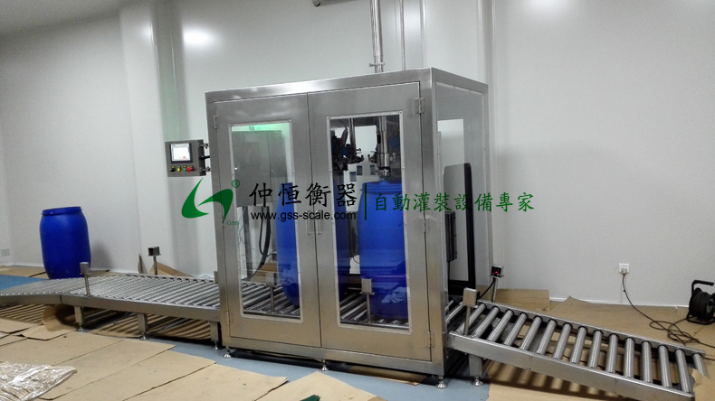 仲恒GAF-300SM自動(dòng)灌裝線客戶現(xiàn)場(chǎng)安裝展示1